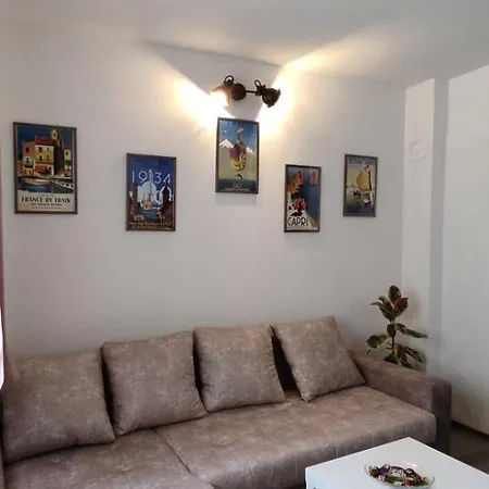Aki Apartment